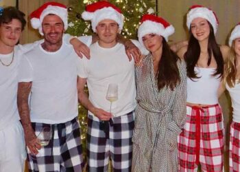 Mùa Giáng Sinh Hoành Tráng Của David Và Victoria Beckham
